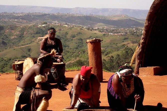 Zulu Cultural Experience - Tour to the village of iSithumba and PheZulu - Key Points