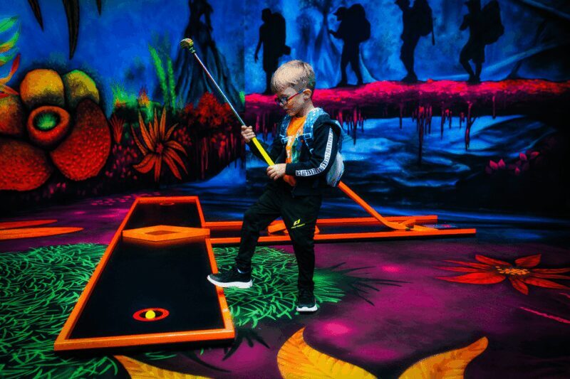 Zurich: Black Light Galaxy Minigolf - What Reviewers Say