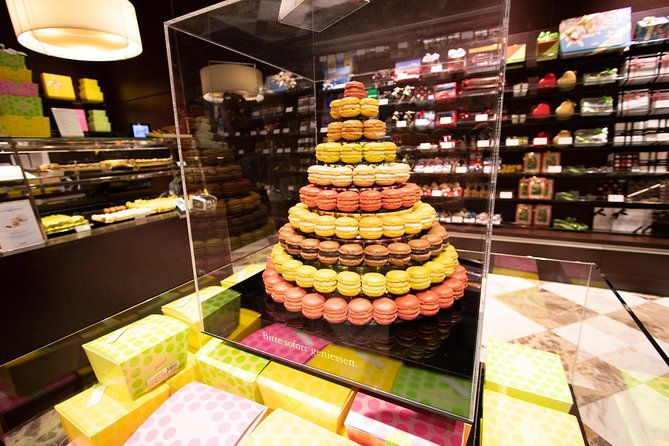 zurich-chocolate-tasting-and-walking-tour-with-a-local