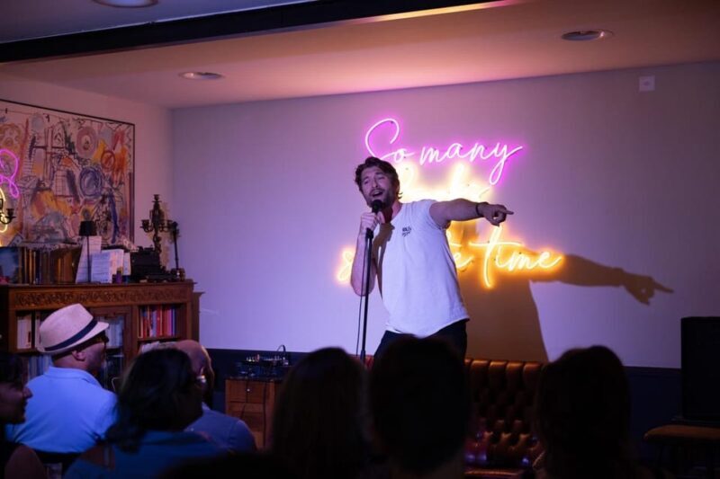 Zürich: Comedy show in old town & Drinks - Who Is This Tour Best For?