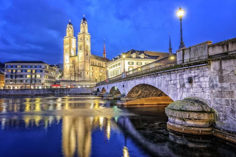 Zurich : Guided walking tour with a local - Why this Tour Stands Out