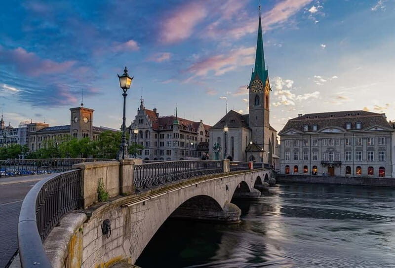 Zurich : Guided walking tour with a local - Who Would Love This Tour?