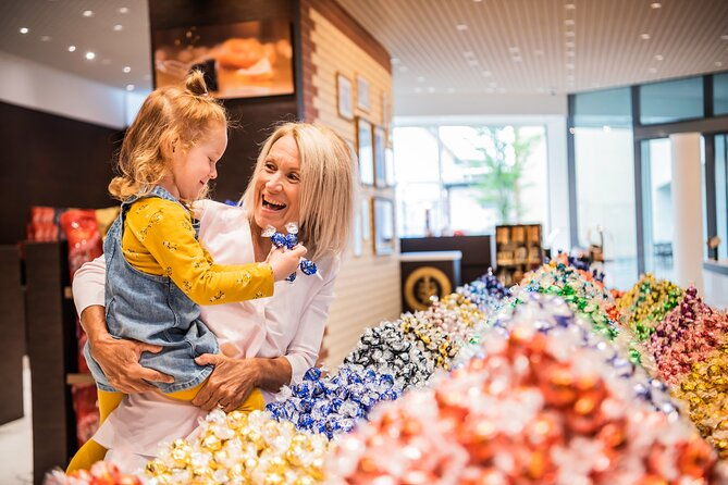 zurich-highlights-tour-with-cruise-and-lindt-home-of-chocolate