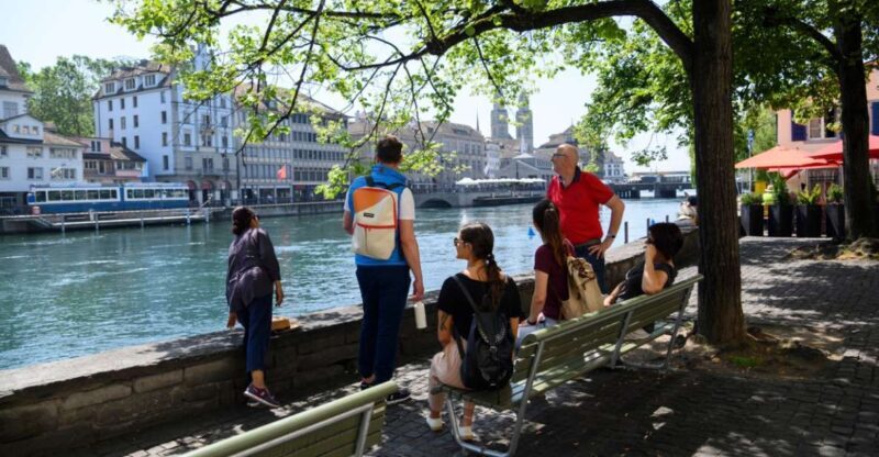Zurich: Highlights Walking Tour with a Local Guide - A Closer Look at the Zurich Highlights Walking Tour