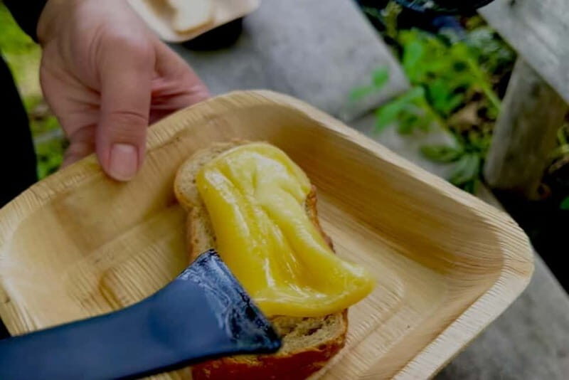 Zurich: Outdoor Raclette at Zurich's Viewpoint - A Closer Look at the Experience