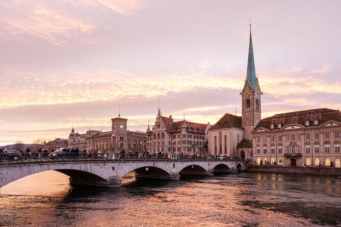 zurich-private-walking-tour-switzerland-heart