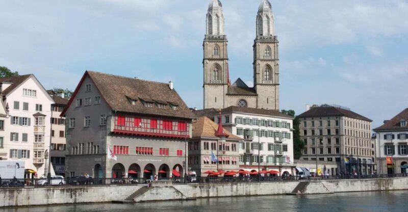 Zurich: Private Walking Tour with a Local Guide - Exploring Zurich with a Private Local Guide: What You Can Expect