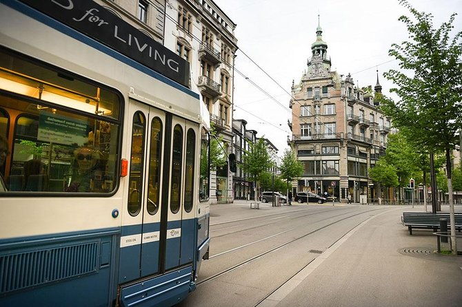 zurich-sightseeing-private-walking-tour