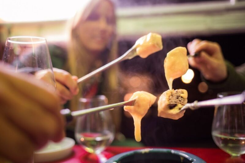 Zurich: Swiss Cheese Fondue and Wine e-Tuk-Tuk Tour - Zurich: Swiss Cheese Fondue and Wine e-Tuk-Tuk Tour – An Authentic, Flavour-Filled Adventure