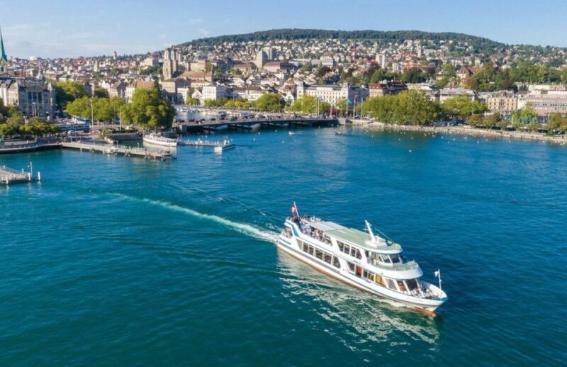 Zürich with Cruise and Lindt Home of chocolate (private) - The Guided Walk in Zurich’s Old Town